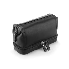 Load image into Gallery viewer, Personalised Special Date Men's Leather Wash Bag