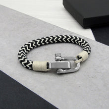 Load image into Gallery viewer, Personalised Men&#39;s Thick Nautical Shackle &amp; Rope Bracelet - PARKER&amp;CO