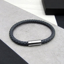 Load image into Gallery viewer, Men&#39;s Thick Woven Leather Bracelet - PARKER&amp;CO