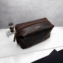 Load image into Gallery viewer, Personalised Special Date Men&#39;s Rustic Brown Leather Wash Bag - PARKER&amp;CO