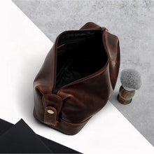 Load image into Gallery viewer, Personalised Special Date Men&#39;s Rustic Brown Leather Wash Bag
