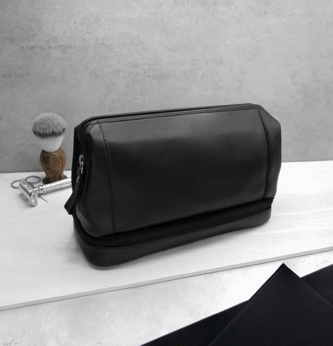 Men's Leather Travel Toiletry Wash Bag