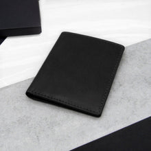 Load image into Gallery viewer, Men's RFID Leather Credit Card Holder